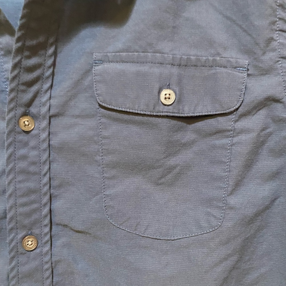 Travis Mathew Button Up - Size L - image 2